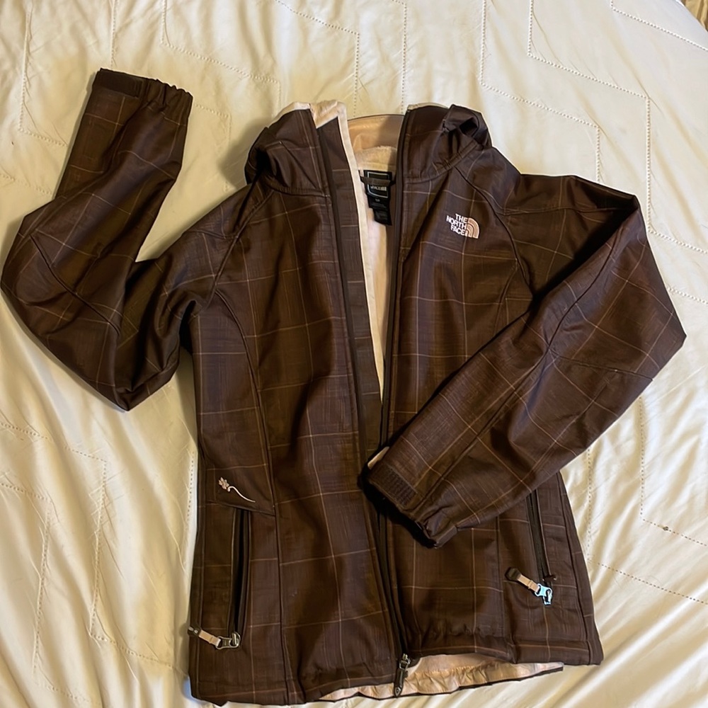 Fully lined hooded jacket